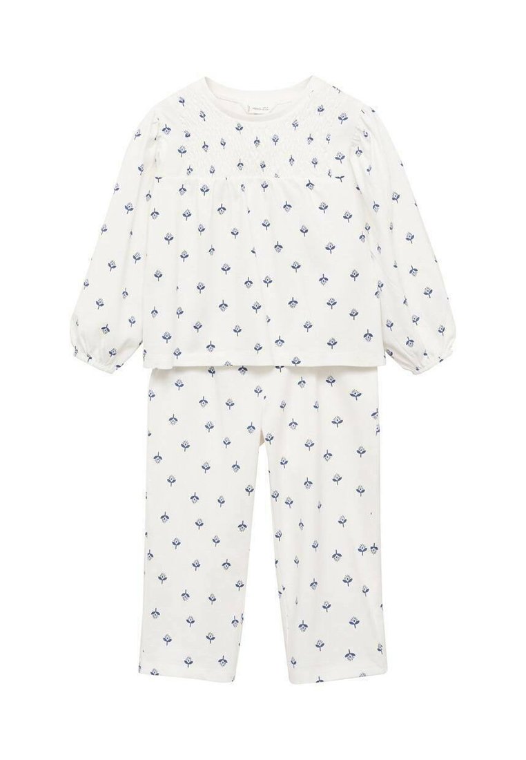 Vit bomullspyjamas med långärmad topp med elastiska muddar och blommönster, i kombination med matchande byxor som också är prydda med blommor.