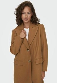 ONLY LENA SHOULDERPAD OTW - Klassisk frakke - argan oil