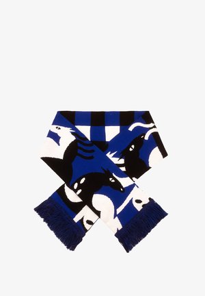 Wełniany szalik z niebieskim, czarnym i białym wzorem, z motywami koni oraz wzorami w kratę, wykończony frędzlami.