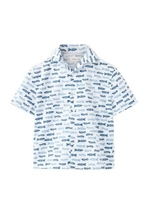 Camicia bianca a maniche corte con bottoni, decorata con un motivo di pesci blu in diverse tonalità e dimensioni.
