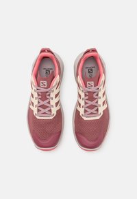 Salomon PATROL UNISEX - Trekingové boty - wild ginger/ashes of roses/tender peach