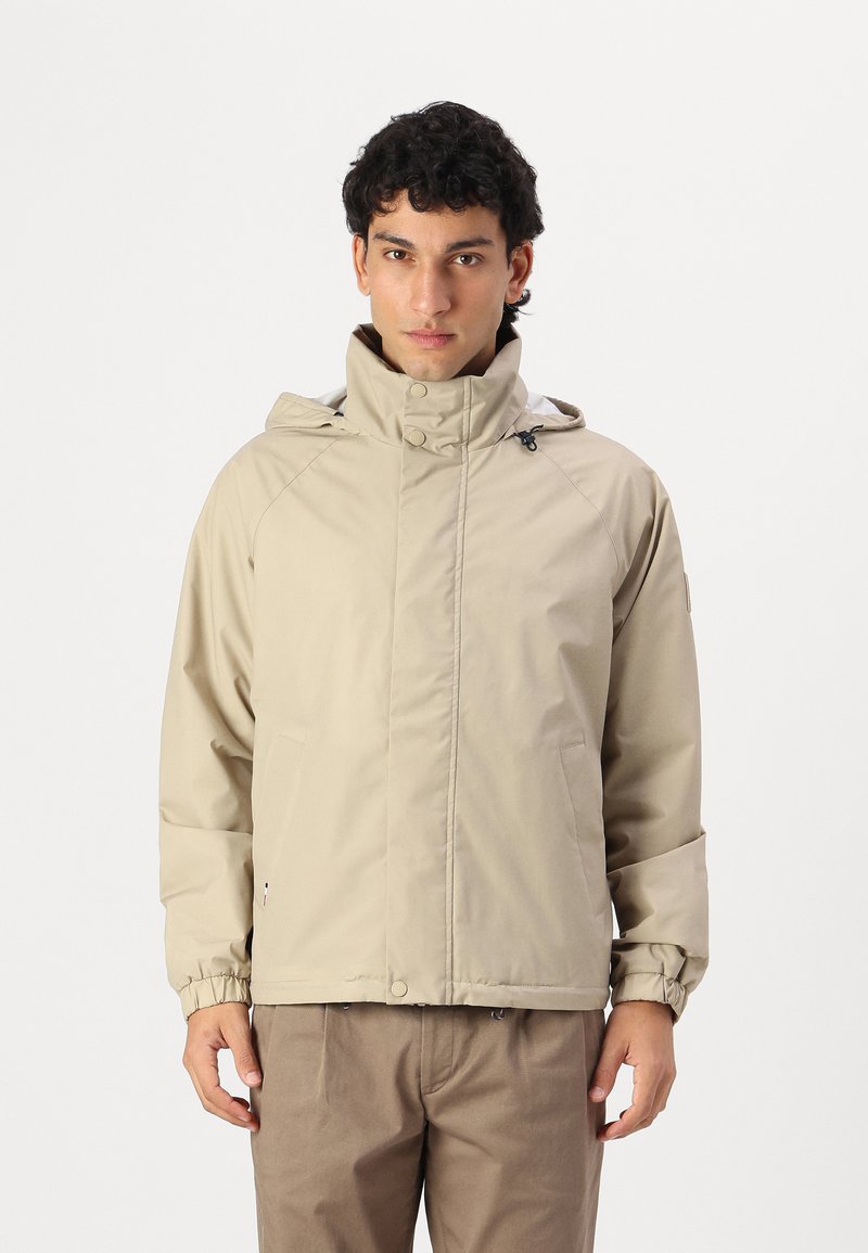 Tommy Hilfiger SAIL REGATTA JACKET - Mezisezónní bunda - sandalwood