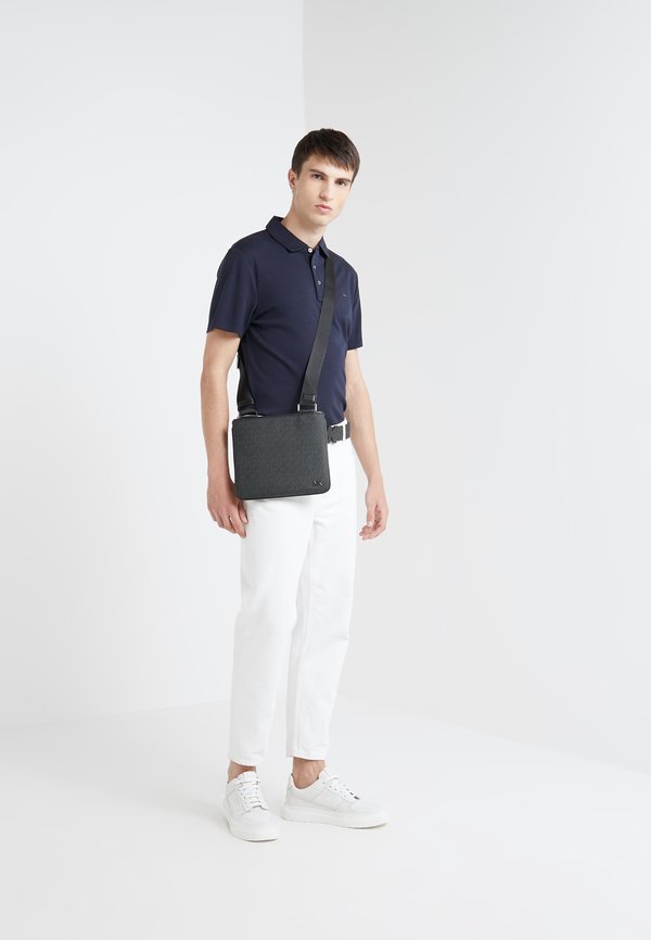 SLEEK - Polo shirt - midnight3