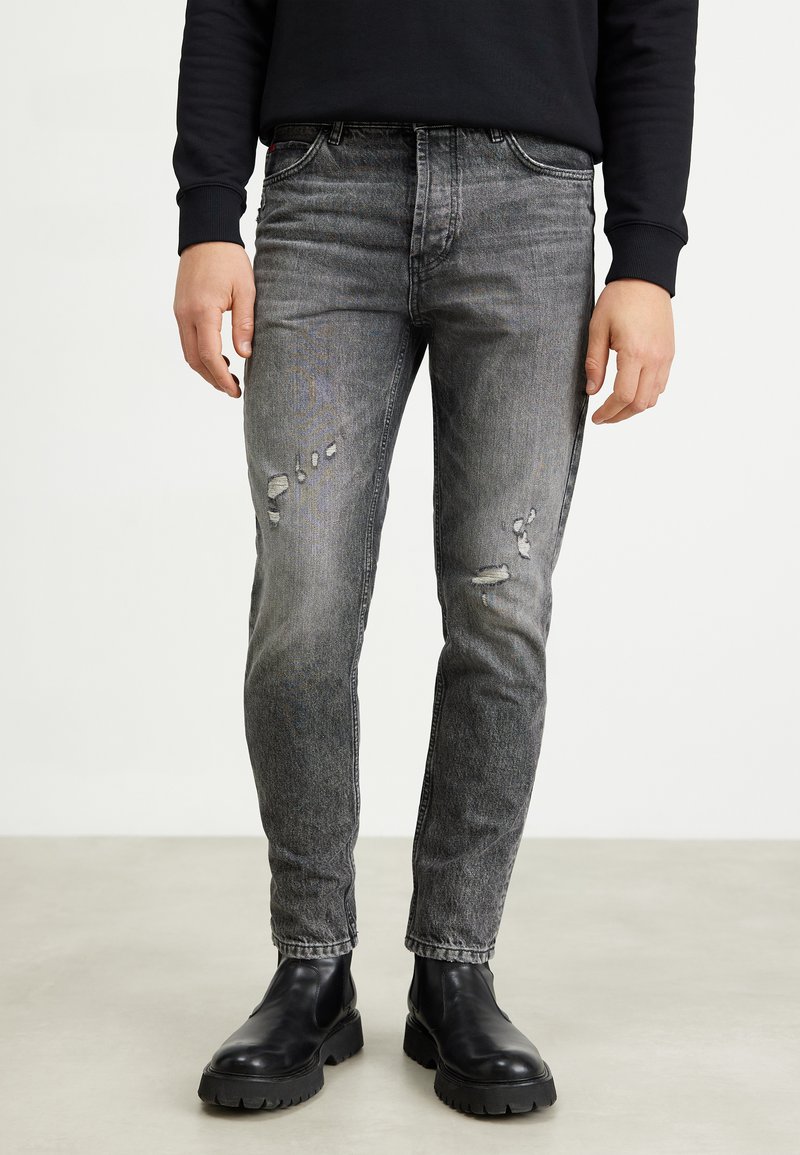 HUGO HUGO 634 Jeans Tapered Fit dark grey/dunkelgrau Zalando.de