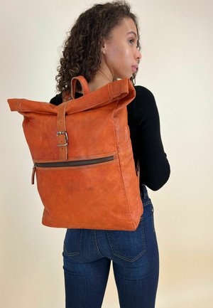 Gusti Leder MILO - Zaino - braun
