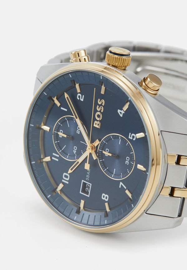 SKYTRAVELLER - Watch2