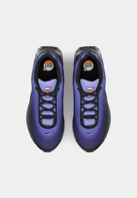 Nike Sportswear AIR MAX DN SE - Sapatilhas - medium violet/total orange/voltage purple/black