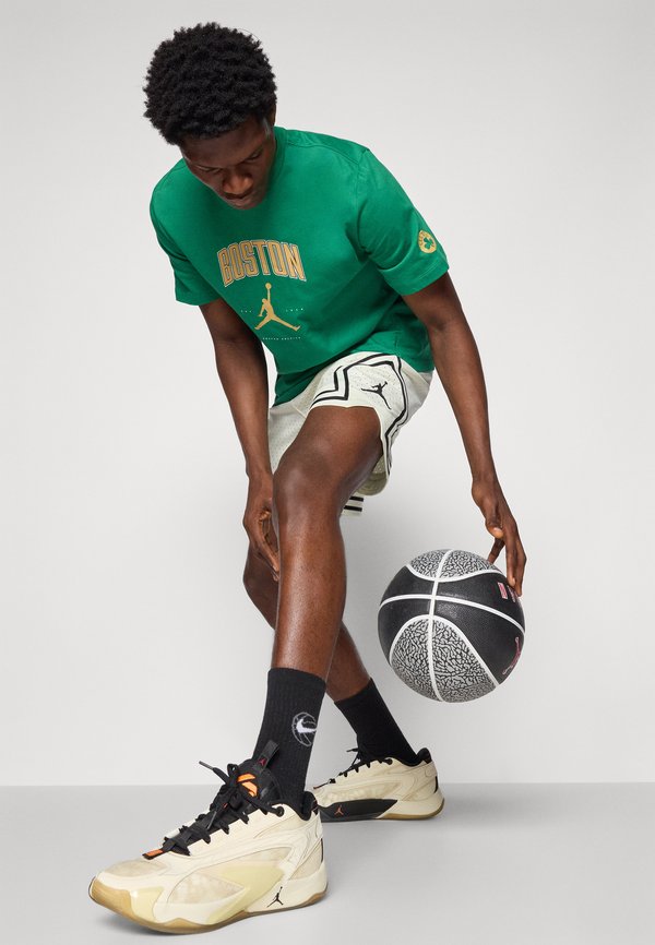 NBA BOSTON CELTICS TEE - Club wear - clover2