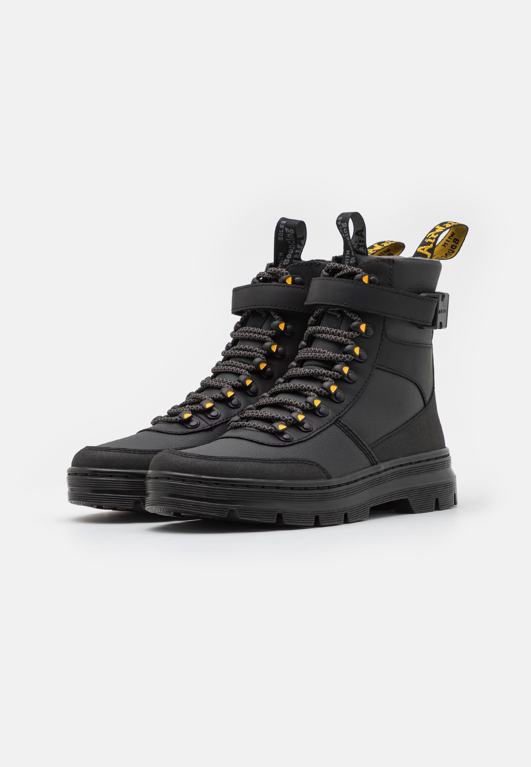 dr martens combs tech boots