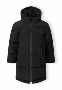 Manteau matelassé noir avec capuche, fermeture éclair sur toute la longueur et deux poches latérales ; design matelassé avec une finition mate et une coupe droite.