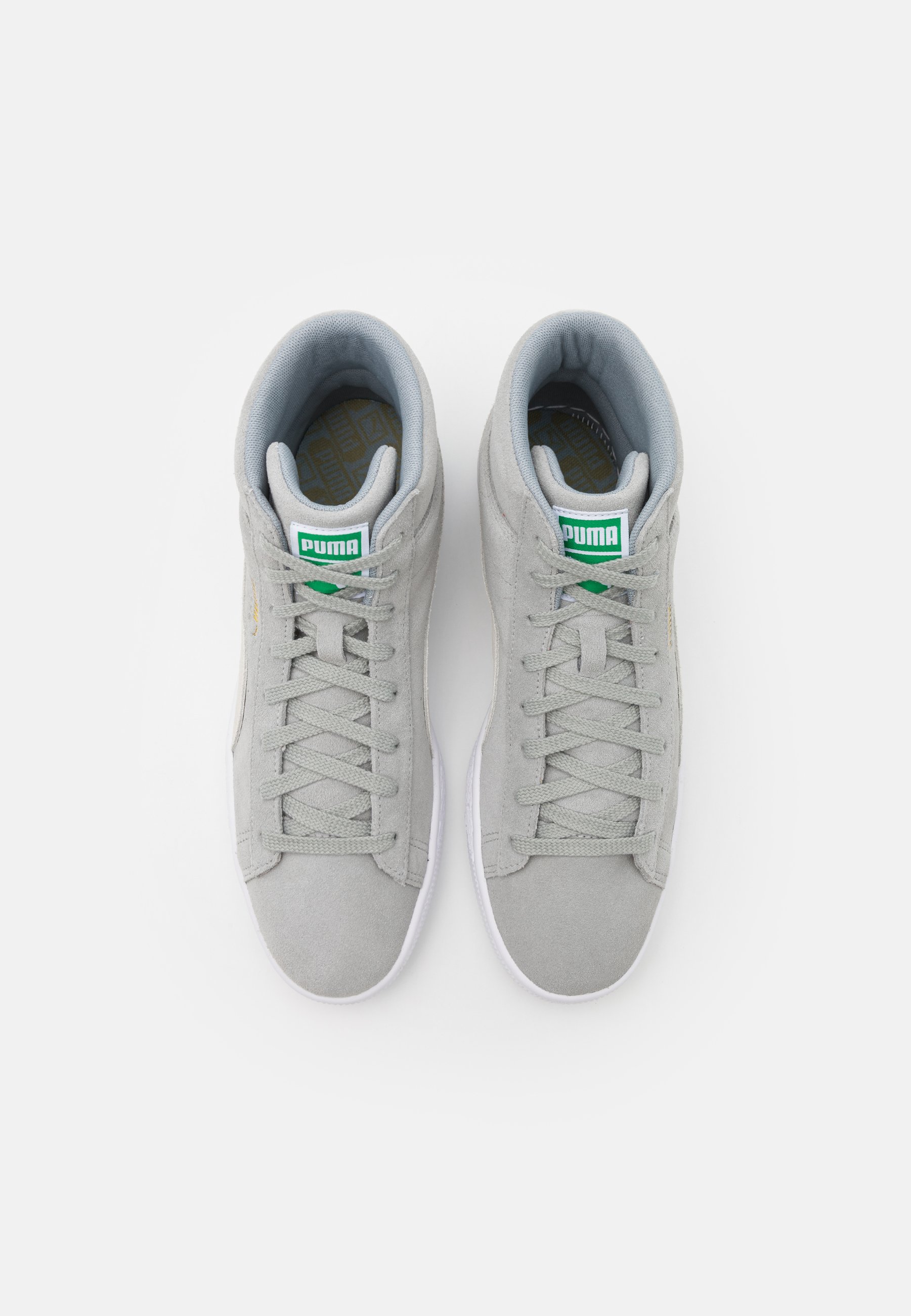 puma suede total black