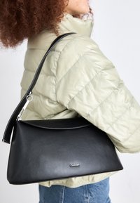 SOFT SCULPT SHOULDER BAG - Borsa a mano - black
