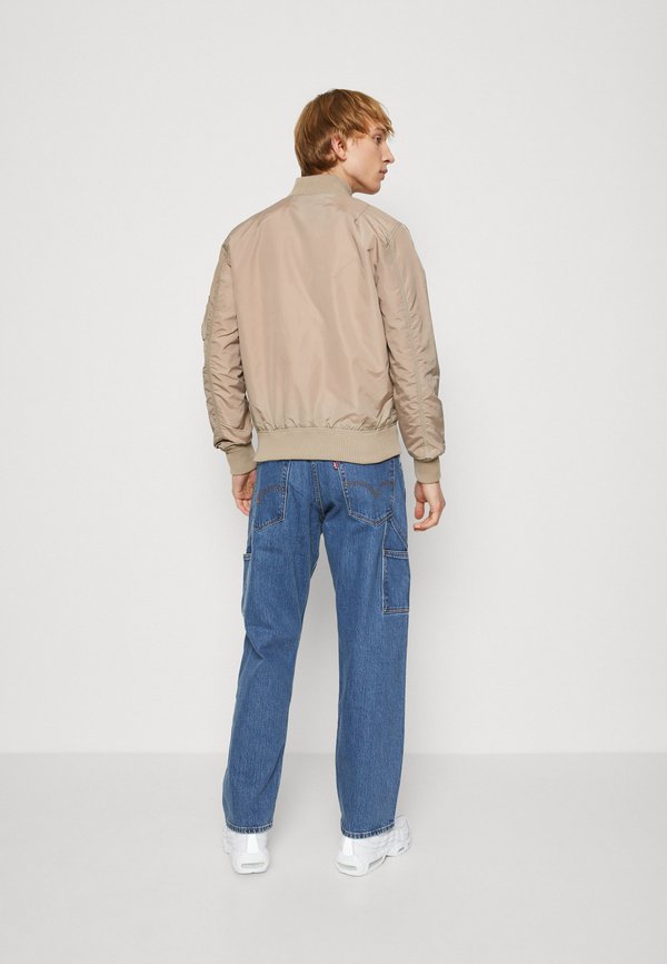 MA-1 - Bomber Jacket - vintage sand2