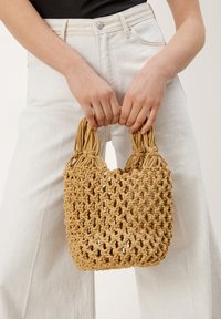 s.Oliver KLEINE SHOPPER VAN MACRAMÉ - Handbag - beige