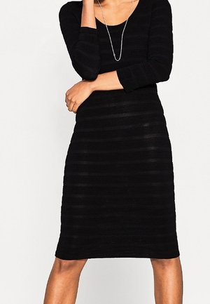 Robe pull - black