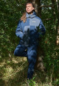 Adidas Terrex NATIONAL GEOGRAPHIC INSULATED REVERSABLE - Zimní bunda - grey six
