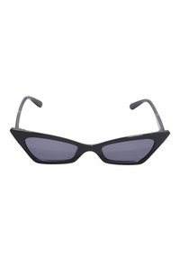 Occhiali da sole neri angolari con lenti grigie a tonalità sfumata, caratterizzati da bordi netti e tempie sottili. Il design include una finitura lucida.