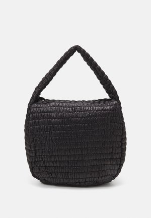 VMQUINN QUILTED SHOULDER BAG - Shopping bag - black