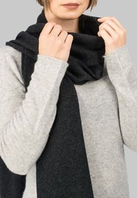 Dalle Piane Cashmere BLEND - Sjal / Tørklæder - antracite