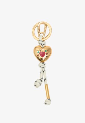 Llavero en forma de corazón dorado con un corazón incrustado en rojo, letras multicolores y acentos de cuerda blanca. Cuenta con un clip dorado para su sujeción.