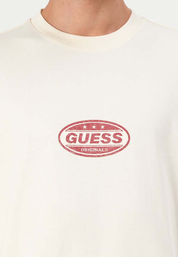 GO STRIKER TEE - Print T-shirt - sandy shore2