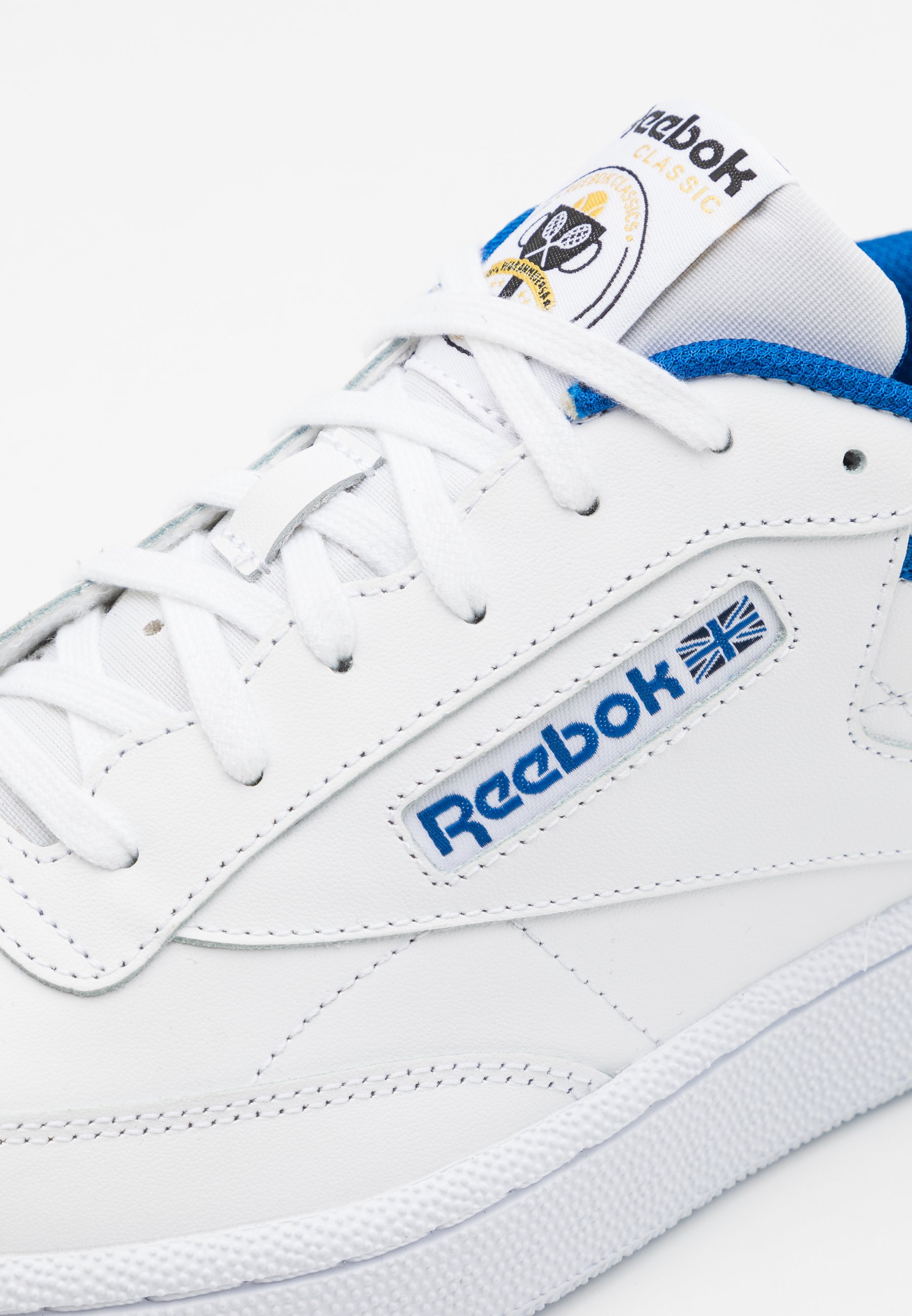 reduction reebok coach
