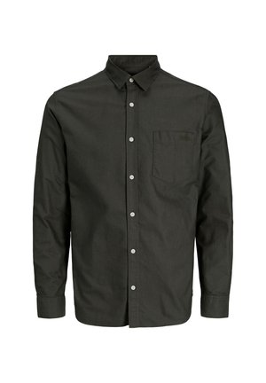 Temno zelena srajca s kratkimi rokavi in ovratnikom, dolge rokave in žepom na prsih. Ima bele gumbe in diskreten logotip na žepu.