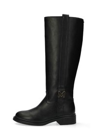 Czarne skórzane botki do kolan o eleganckim designie, płaskiej podeszwie i złotym logo "M" na boku, z teksturowanym wykończeniem.