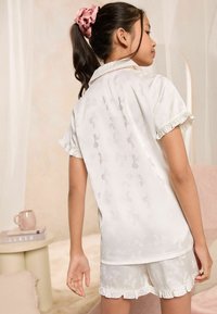 Lipsy REGULAR FIT SET - Pyžamová súprava - white bow jacquard