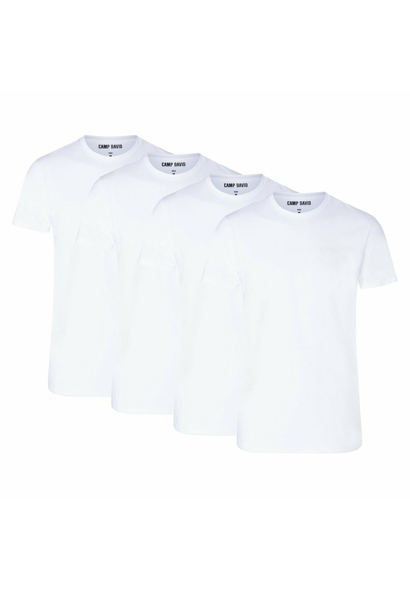 Cztery białe bawełniane t-shirty z okrągłymi dekoltami, krótkimi rękawami i subtelnym logo graficznym z przodu, zaprezentowane w ułożeniu jeden na drugim.