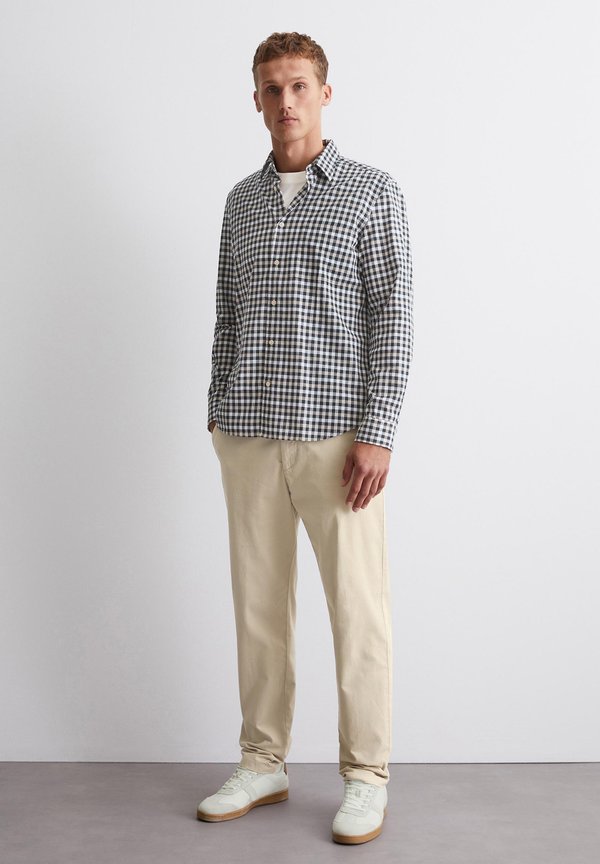 KENT COLLAR LONG SLEEVES ONE RECTANGULAR CHEST POCKET ROUND HEM - Shirt2