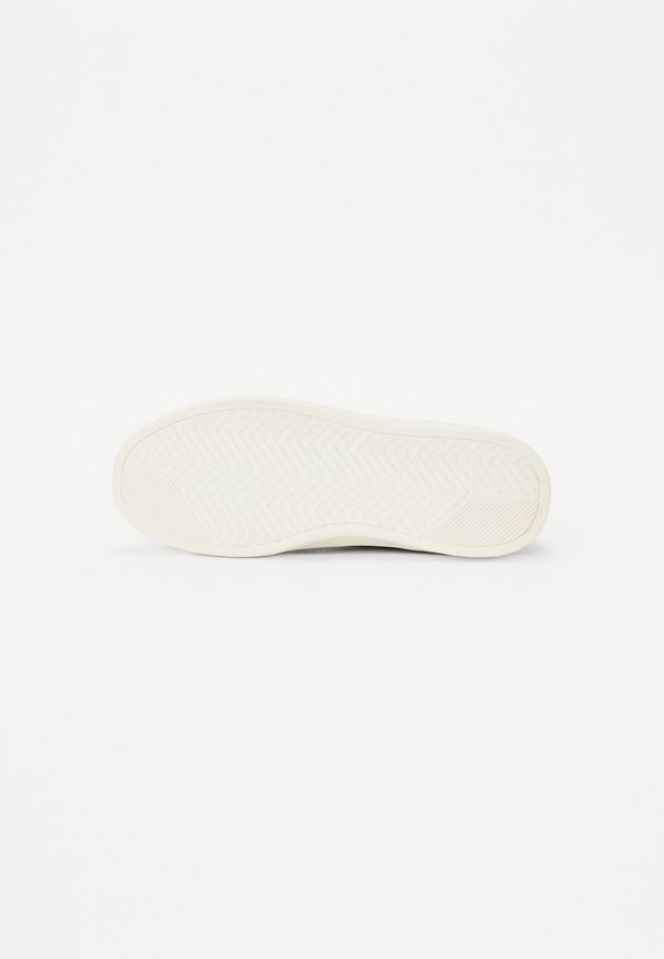 MEN LOW - Trainers - tea3