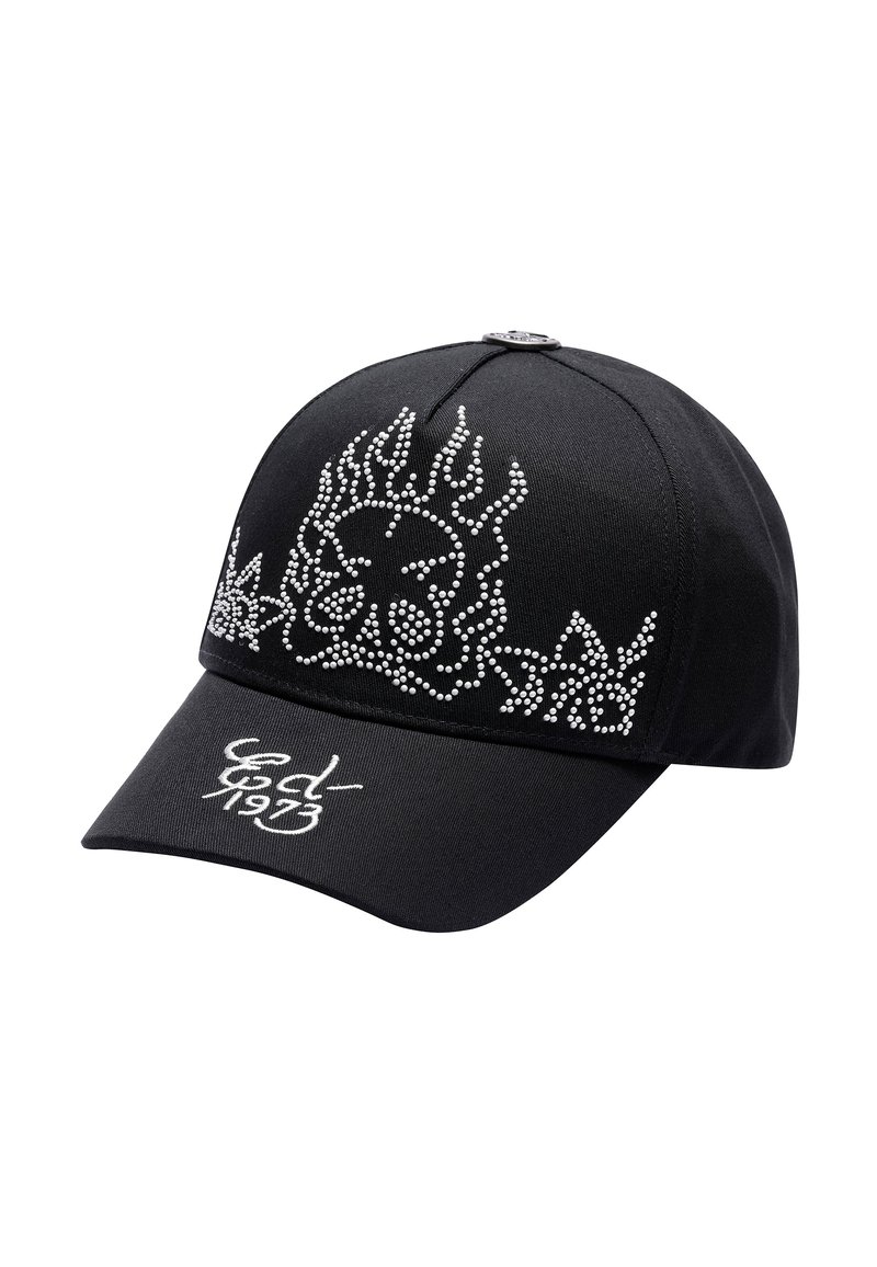 Gorra negra con brillantes rhinestones en relieve formando un diseño de llama; texto bordado en blanco "estd 1973" en el ala. Material de tela suave.