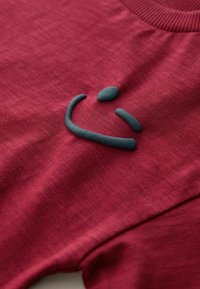 Niet geselecteerd, burgundy red