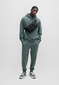 HUGO DAPO - Huppari - grün dark green