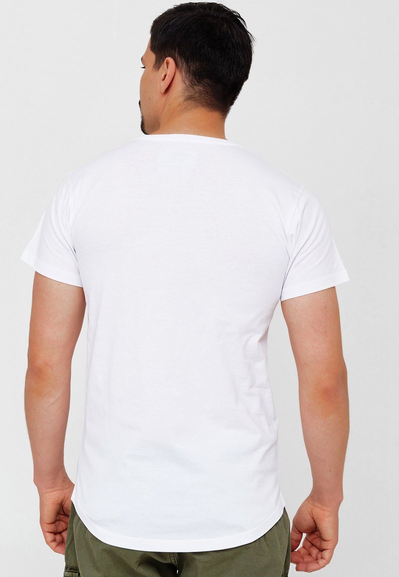 Herren T-Shirts basic | INDICODE JEANS 3 PACK T-Shirt basic optical white/weiß - MF44264 Herren T-Shirts basic | INDICODE JEANS 3 PACK T-Shirt basic optical white/weiß - MF44264