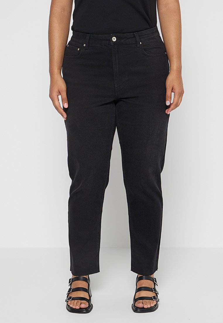 ONLY Carmakoma Mom Jeans schwarz