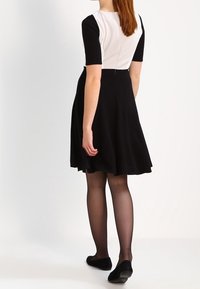 Wallis Jerseykleid - white