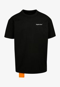 Valittu, black