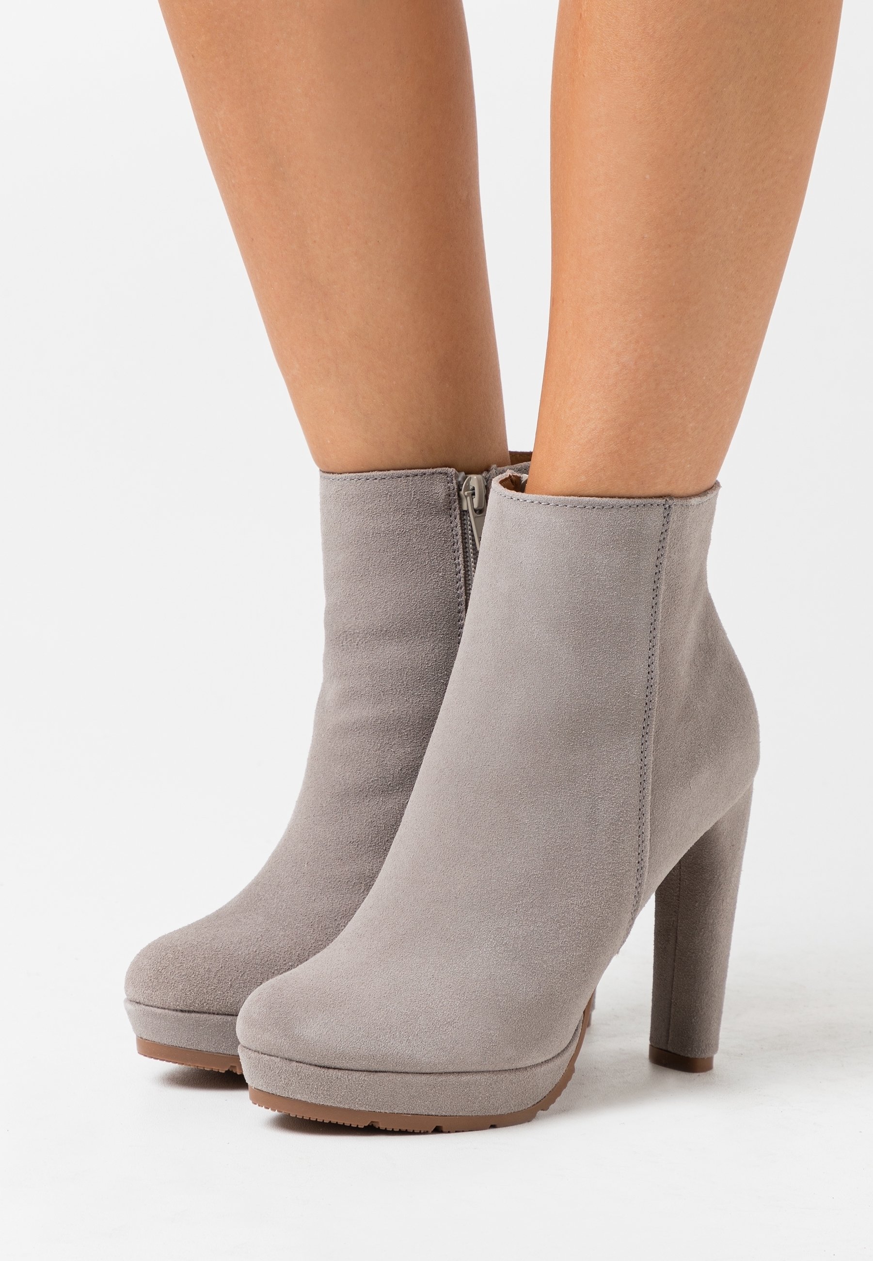 Anna Field High heeled ankle boots grey (Pre-owned) Zalando