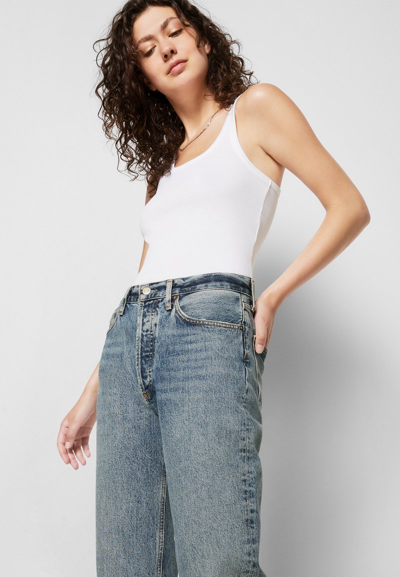 Damen Bekleidung | Agolde LANA CROP Jeans Straight Leg emulsion/medium indigo/blue denim - KO56870 Damen Bekleidung | Agolde LANA CROP Jeans Straight Leg emulsion/medium indigo/blue denim - KO56870