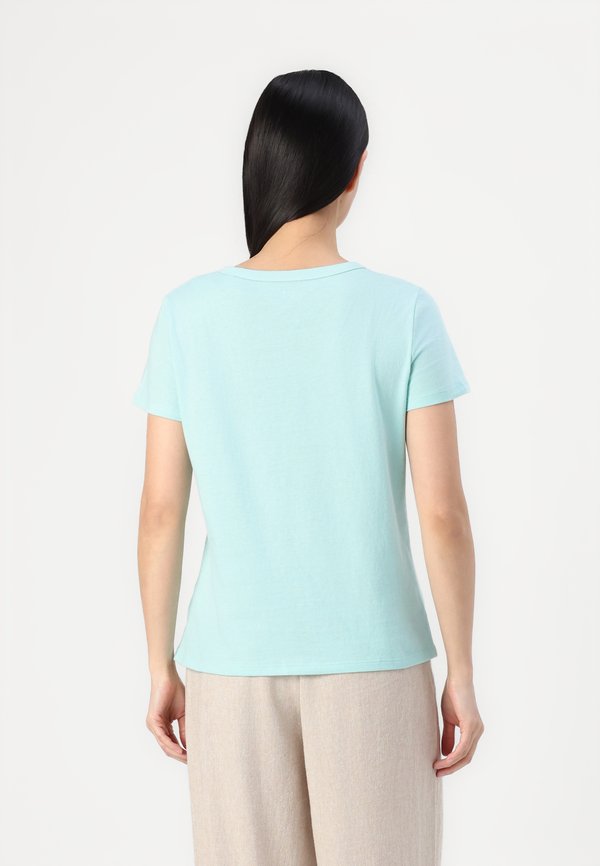 Basic T-shirt - surf spray2