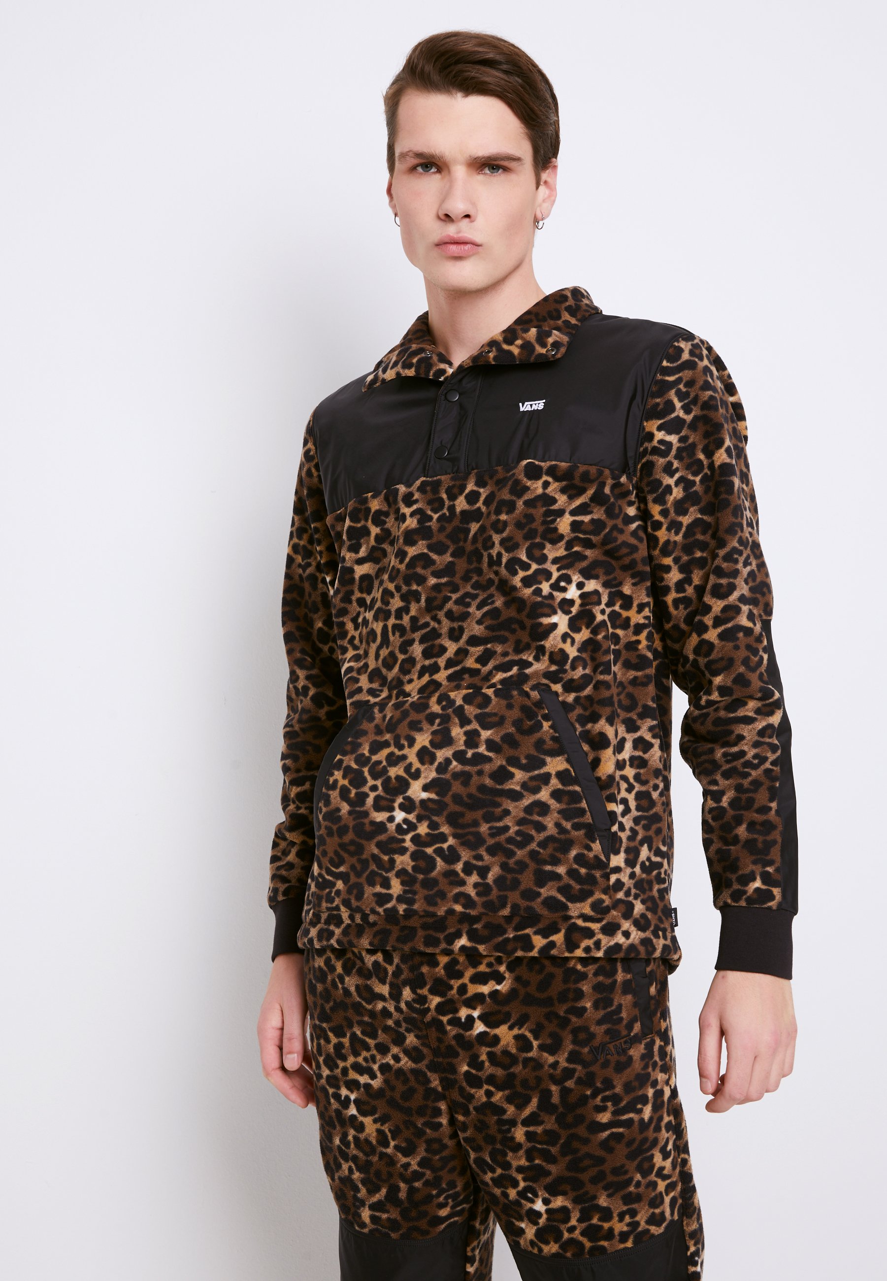 jaket vans leopard