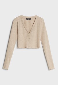 Cardigan beige a coste con scollatura a V, maniche lunghe, design corto e orlo grezzo. Presenta una chiusura frontale con bottoni e una texture morbida.