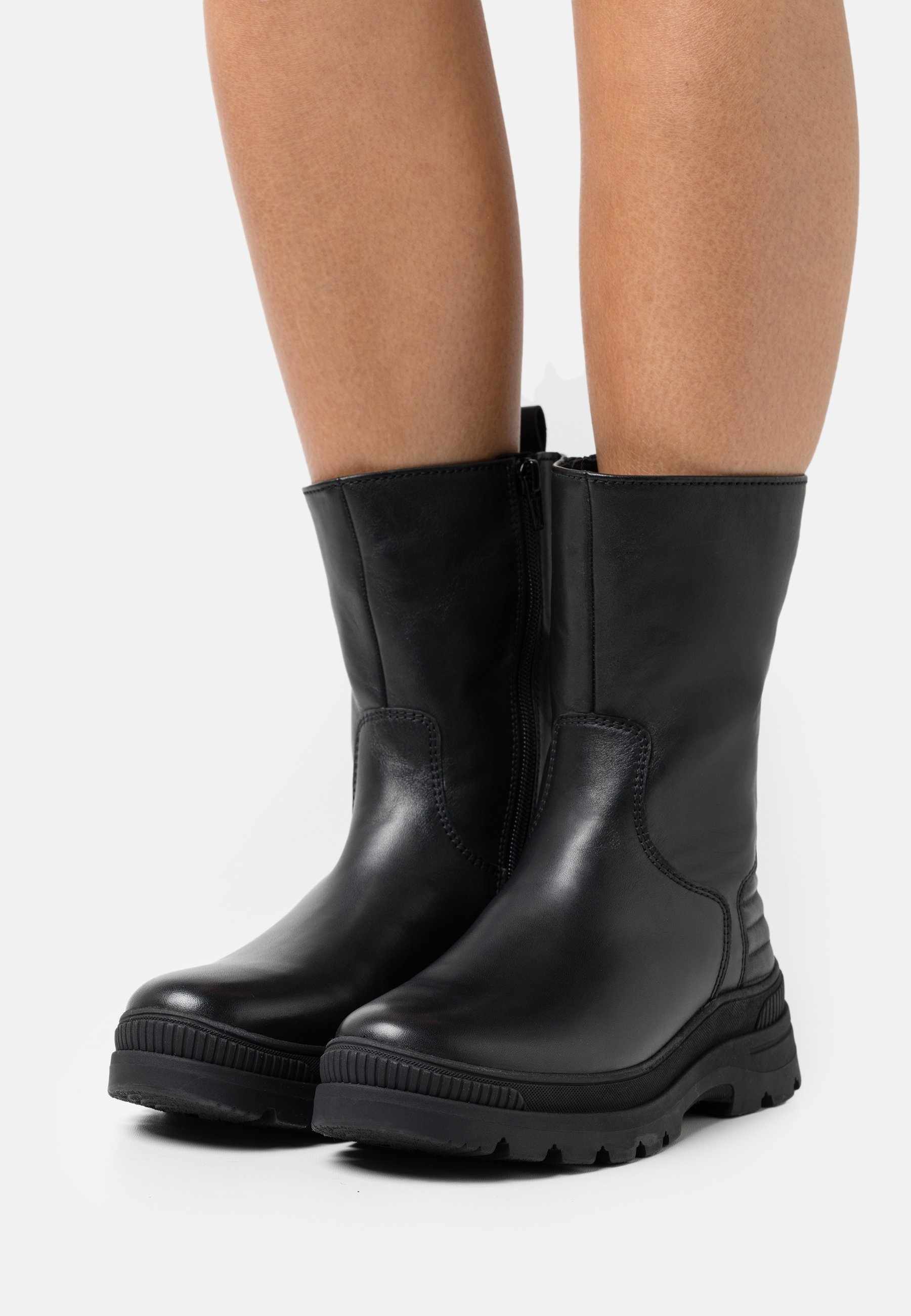 gabor fur lined boots