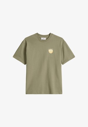 Marc O'Polo DENIM, CRAYFISH CAPSULE T-SHIRT, CHESTPRINT, RELAXED FIT - T-Shirt print - chalky sage