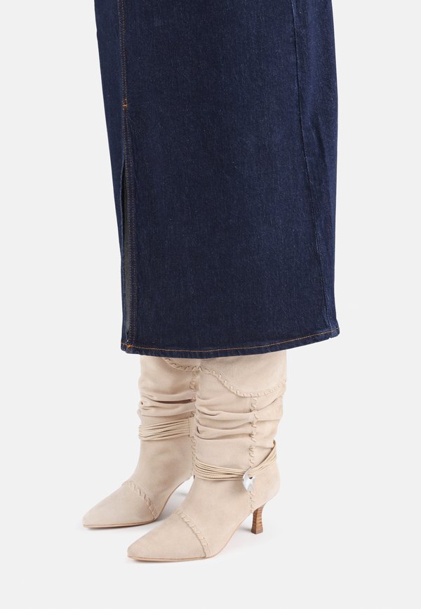 SINGLE LARA - Boots - oatmilk2