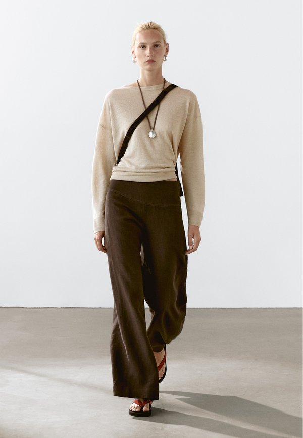 OVERSIZE - Jumper - sand2