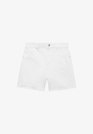 Weiße Denim-Shorts mit einem Design mit vier Taschen, versehen mit einem Knopf- und Reißverschluss, präsentiert vor einem schlichten Hintergrund.