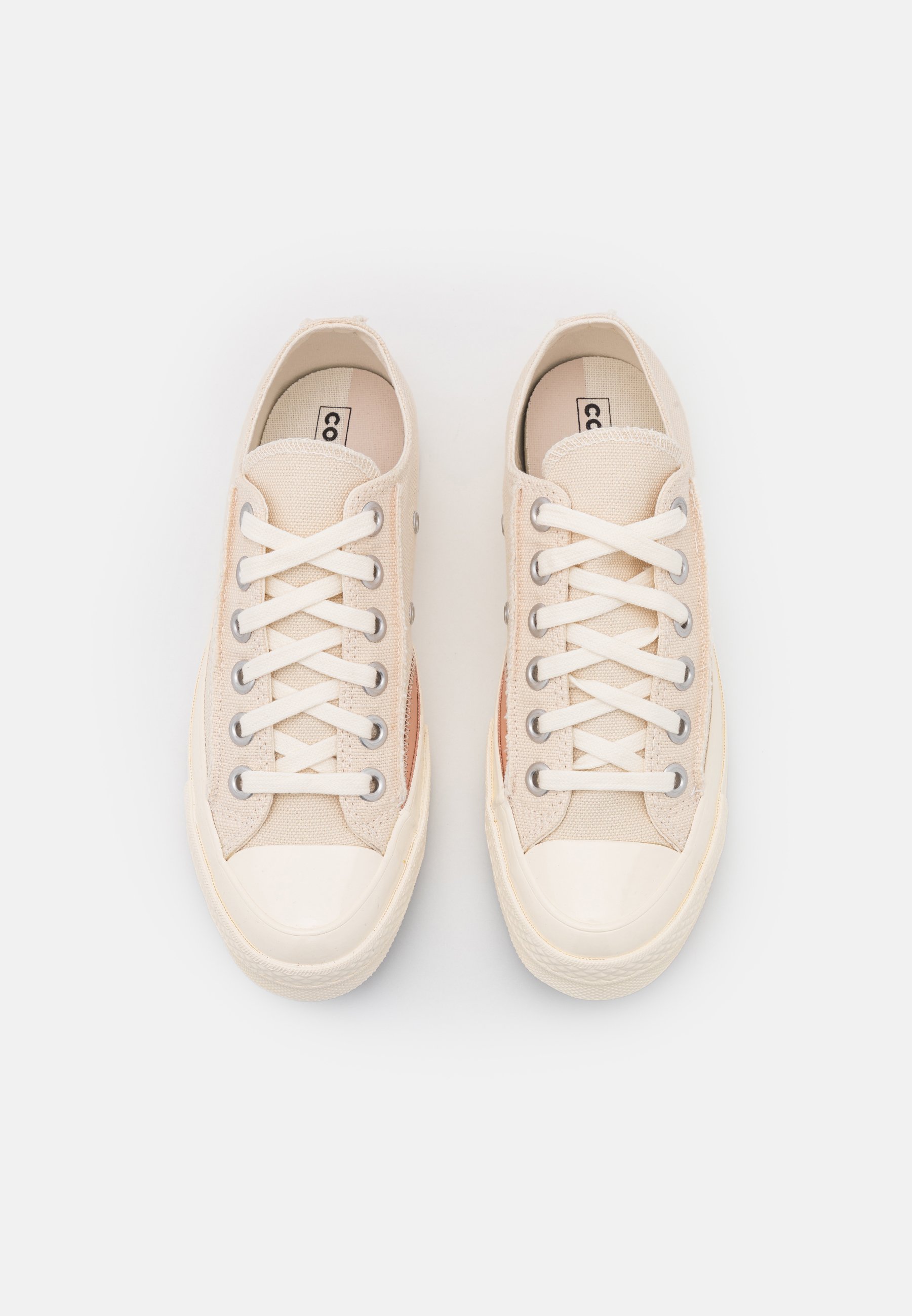 natural ivory/khaki/egret 